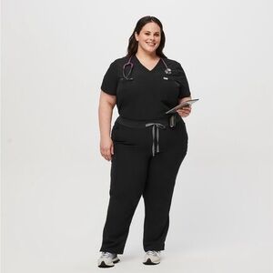 Figs 2XL black Catarina one pocket top/Figs 2XL black 
Yola skinny scrub pants